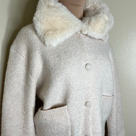Chelsea & Theodore Jacket Large Womens Cream Faux Fur Collar Knit Wool Alpaca - Picture 3 of 9